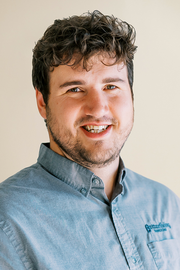 headshot of alan martin